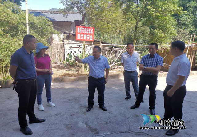 泸州市自然资源和规划局督导合江县地质灾害防治工作