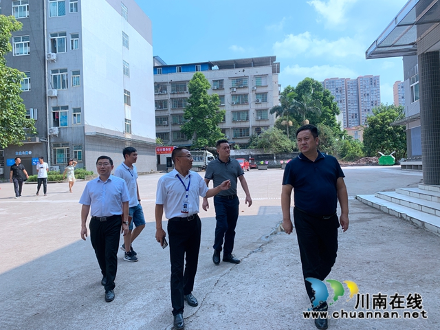 先泽平到泸县建校龙城校区检查开学工作(图2)