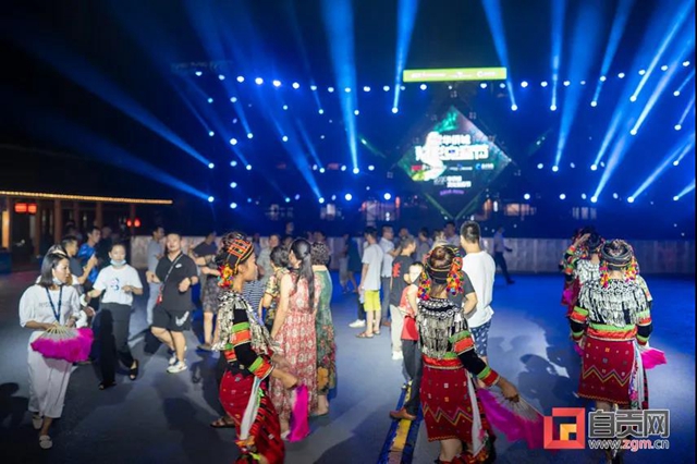 灯城自贡,靠什么点亮全球“朋友圈”?(图3) 灯城自贡,靠什么点亮全球“朋友圈”?(图3)