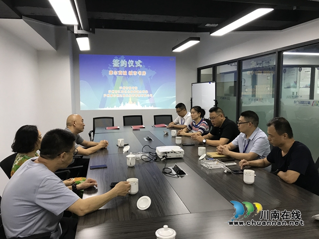 江阳区北城街道打造“24小时城市书房”，选址摩尔商城