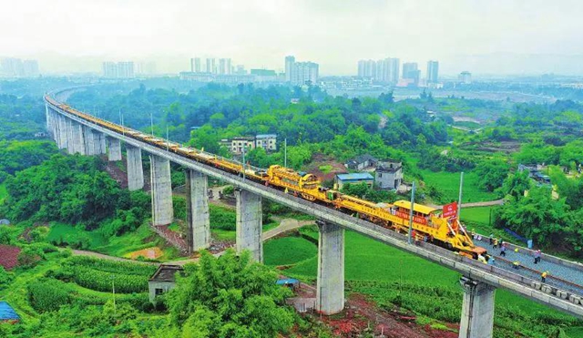 最新消息！明年6月，自贡泸州将迈入“动车时代”！(图2)