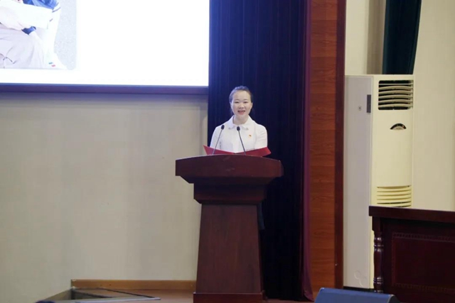 致敬！龙马潭区召开庆祝第36个教师节暨全区教育工作大会(图6)