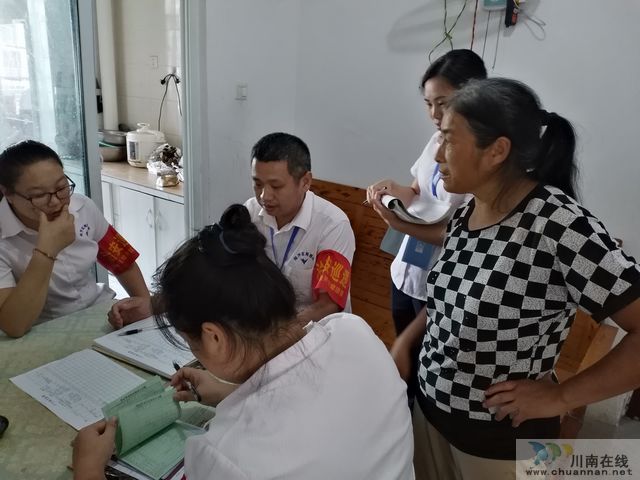 内江经开区靖民镇双雁社区开展人口普查摸底入户工作(图3)