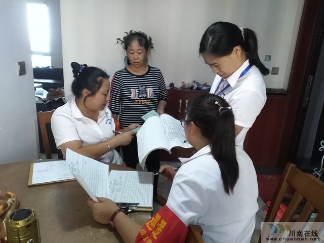 内江经开区靖民镇双雁社区开展人口普查摸底入户工作(图4)