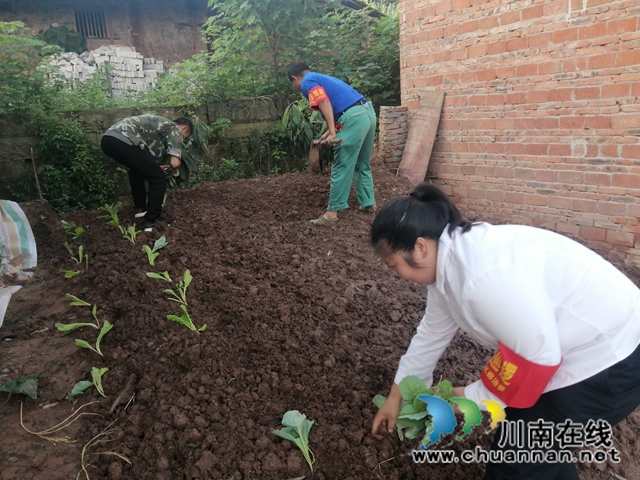 内江经开区靖民镇双塘村：用行动关怀困难、弱势群体(图2)