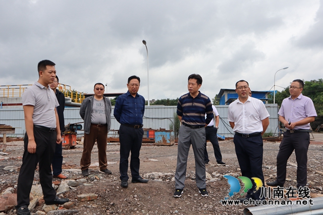 泸州市委第四督导组到泸县云龙镇污水处理厂督导雨污分流管网建设工作(图3)