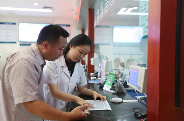 【喜讯】泸州唯一，西南医大中医院被国家卫健委点名表扬啦！(图13)