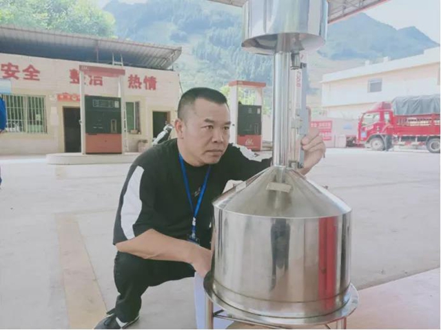 精心备战!泸州市场监管部门全力守护“双节“市场安全(图6) 精心备战!泸州市场监管部门全力守护“双节“市场安全(图6)