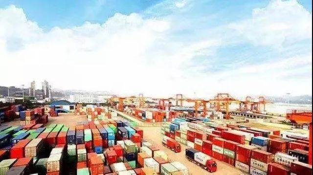 ​龙马潭区法院“六稳”“六保”专项执行行动之服务民营经济(图1)