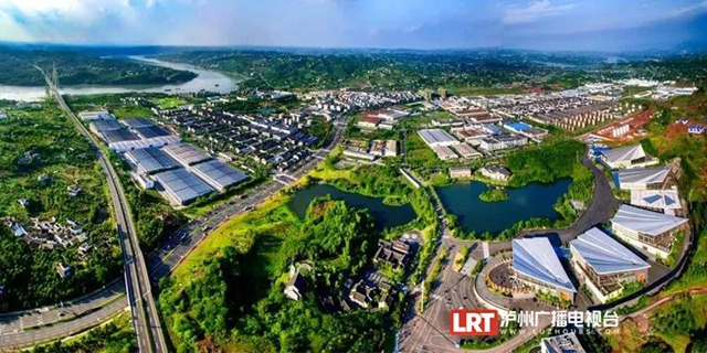 双向六车道！泸州又一城市主干道验收(图2)