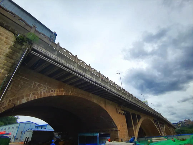 安逸！宜宾这里将新增机动车位360个(图1)