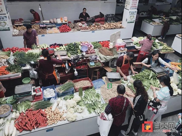 “双节”长假，自贡消费市场有序回暖(图2)