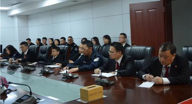 江阳法院召开“六稳”“六保”工作推进会(图4)