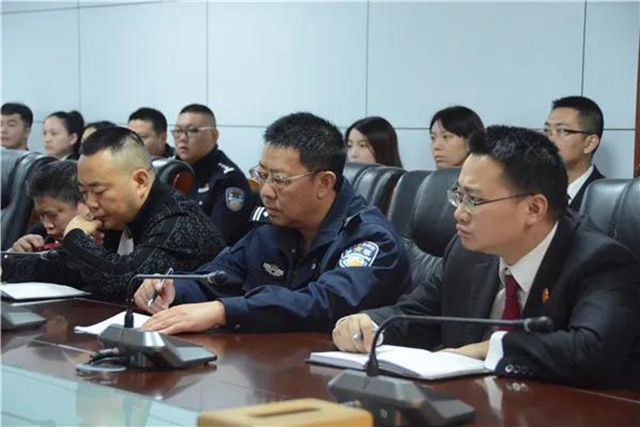 江阳法院召开“六稳”“六保”工作推进会(图12)