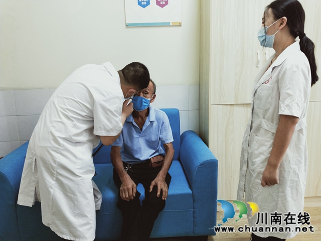 泸县云龙镇：建紧密型医共体，促群众获健康(图2)