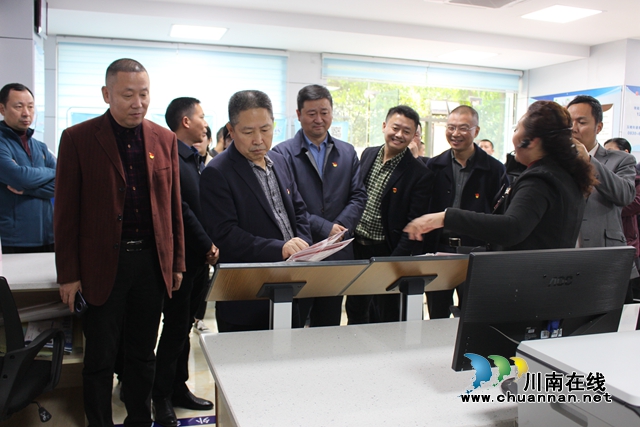 泸州市退役军人党建工作暨示范型服务中心（站）建设现场会走进泸县玉蟾街道(图2)