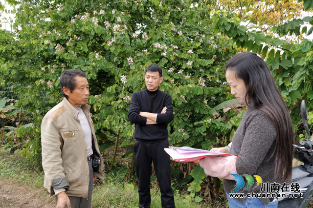 宜宾南溪区长兴镇开展新增计划生育奖励扶助对象核查工作(图1)