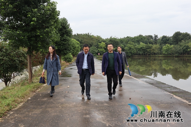 泸县县委组织部到云龙镇指导农村党员分类管理工作(图1)