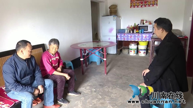 合江脱贫榜样李成结:七旬老人的幸福小康(图1) 合江脱贫榜样李成结:七旬老人的幸福小康(图1)