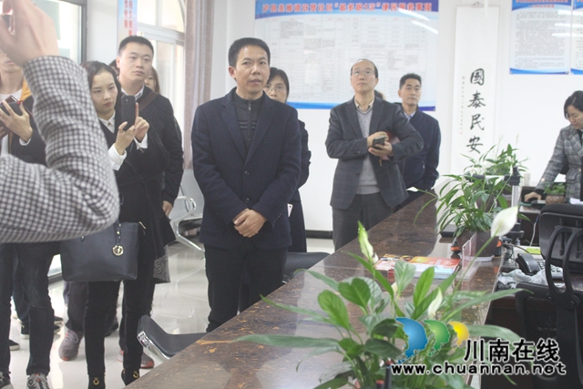 泸县示范性服务站创建推进会暨兆雅示范型服务站建设现场会召开(图1) 泸县示范性服务站创建推进会暨兆雅示范型服务站建设现场会召开(图1)