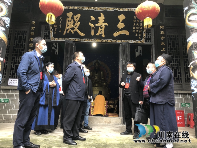 童执全到泸县百和镇调研农村宗教工作(图2)