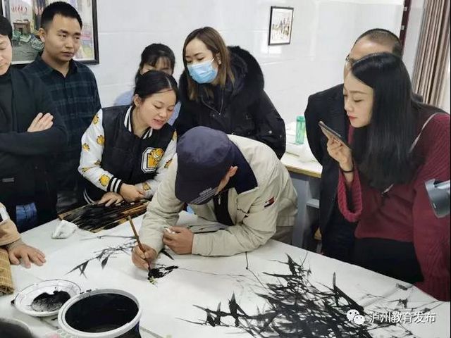 泸州市开展2020年美术骨干教师采风写生培训(图5)