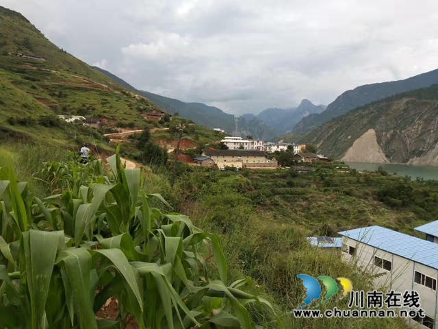 江阳区北城街道赴盐源县洼里乡开展结对帮扶工作(图2)