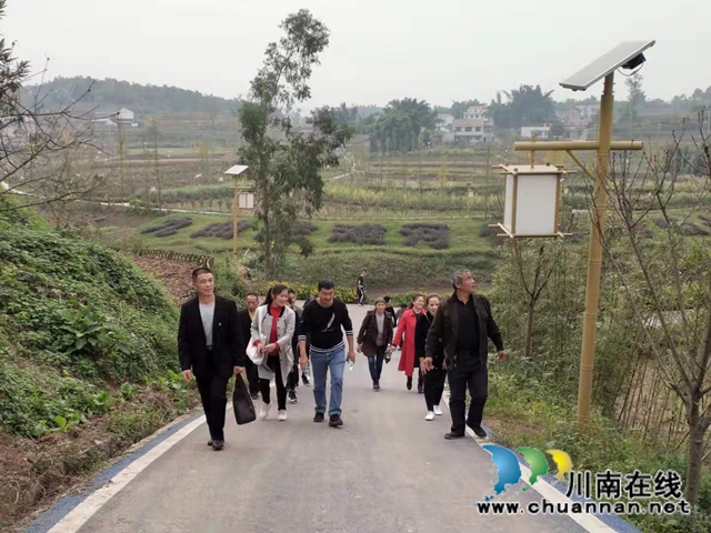 宜宾南溪区长兴镇红德村党支部组织开展主题党日活动(图2)