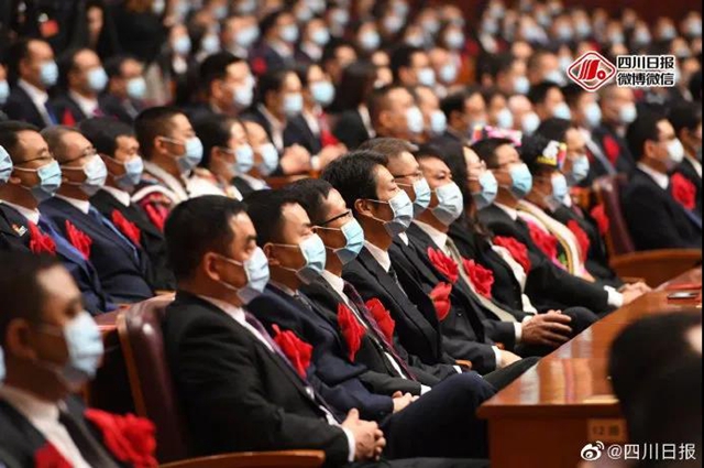 四川省抗击新冠肺炎疫情和防汛救灾表彰大会召开，泸州这些个人和集体获表彰(图10)