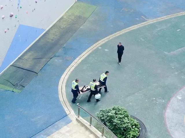 泸州佳乐世纪城消防演习|火灾不留情，防范于未“燃”！(图9)