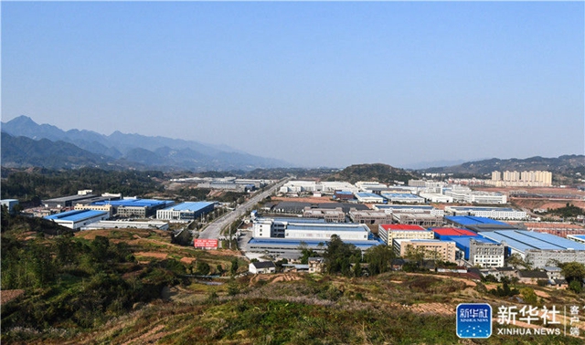 “洼地”里冒出“高精尖”——川渝边界工业园区见闻(图1)