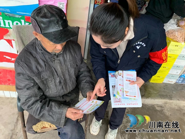 内江经开区靖民镇凉风社区:疫情防控不松懈(图2) 内江经开区靖民镇凉风社区:疫情防控不松懈(图2)