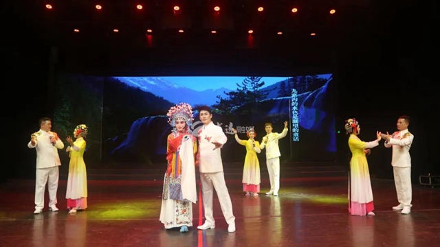 快听!内江原创歌曲全省夺冠,开口惊艳全场(附视频)(图7) 快听!内江原创歌曲全省夺冠,开口惊艳全场(附视频)(图7)