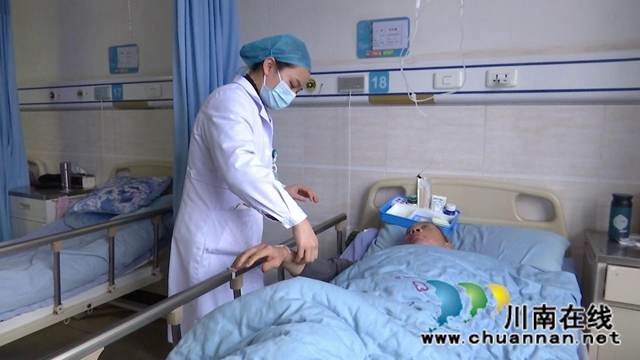 合江:一封表扬信,让医务工作者暖心过冬(图2) 合江:一封表扬信,让医务工作者暖心过冬(图2)