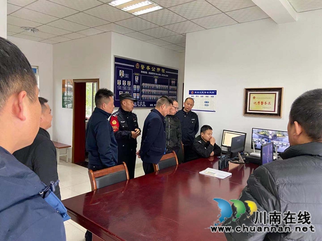 泸县赴隆昌市、荣昌区学习高铁站联勤联动管理工作(图1)