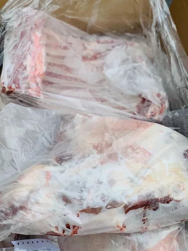 32箱蒙古国捐赠羊抵达泸州，有医生将羊肉送给养老院(图5)