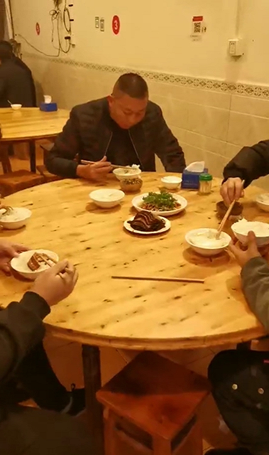 最想去打卡的早餐来了!新华社给“合江早豆花” 授牌了……(图3) 最想去打卡的早餐来了!新华社给“合江早豆花” 授牌了……(图3)