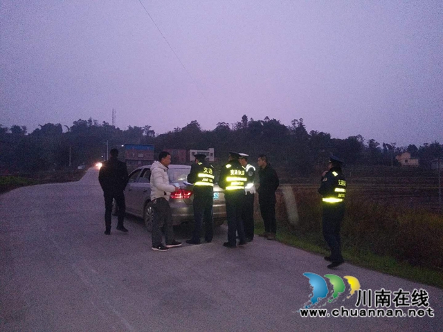 泸县百和镇开展道路交通“五统一、五联动”联合执法行动(图1)