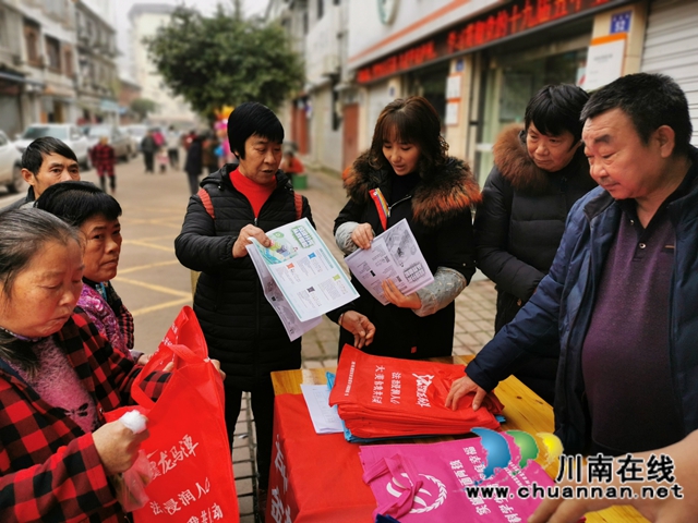 龙马潭区金龙镇多措并举推进生活垃圾分类