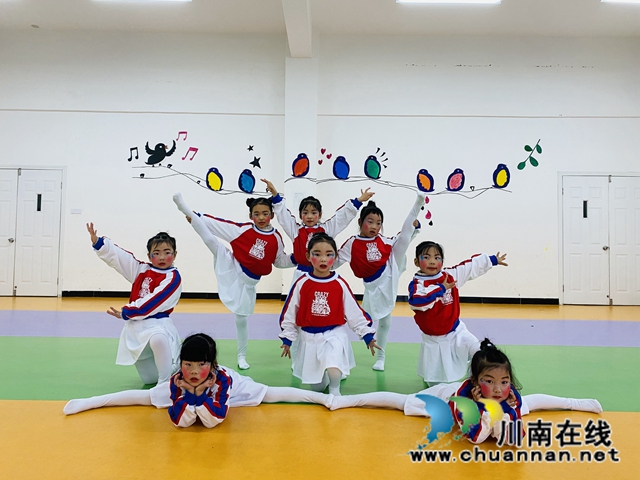 泸县立石镇中心幼儿园两支队伍荣获2020全国快乐体操三等奖(图1)