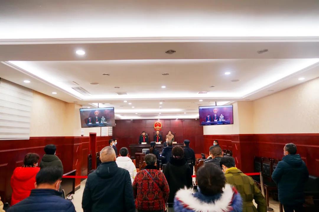 前叙永县运管所所长充当“保护伞”获刑10年半!(图1) 前叙永县运管所所长充当“保护伞”获刑10年半!(图1)