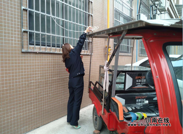 内江经开区交通镇整治私拉乱接飞线充电(图1) 内江经开区交通镇整治私拉乱接飞线充电(图1)