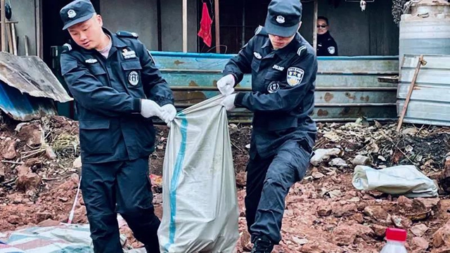 龙马潭一工地挖出炸弹1000余枚！泸州人也拥有“拆弹专家”(图12)