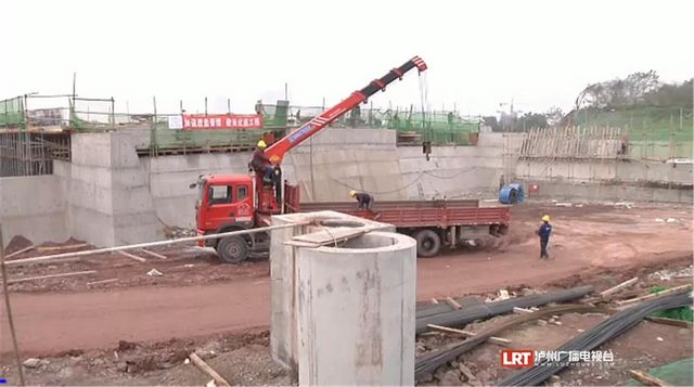 泸州二环路建设不停歇，蜀泸立交F匝道预计春节前通车(图2)