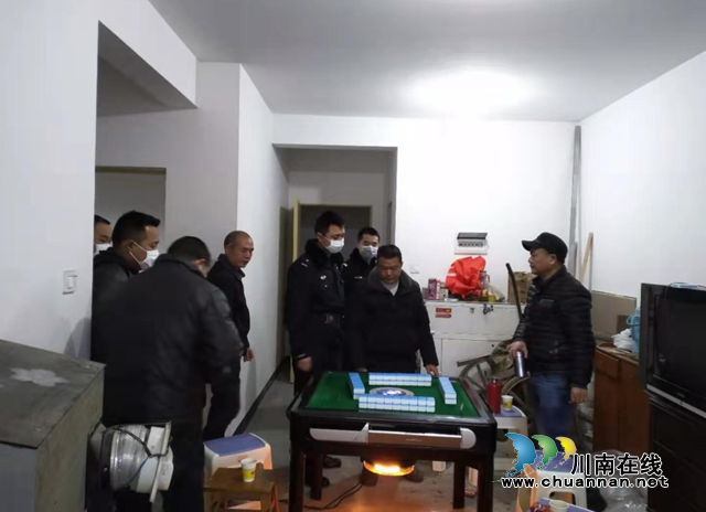 内江经开区交通派出所:开展麻将馆整治行动,创造和谐文明环境(图1) 内江经开区交通派出所:开展麻将馆整治行动,创造和谐文明环境(图1)