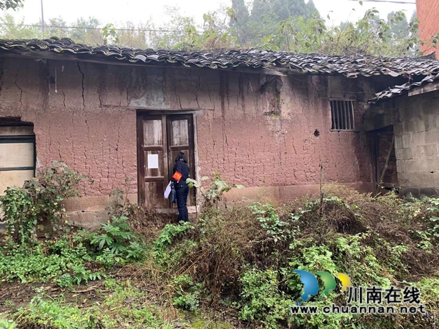 内江经开区凉风社区:“格格”筑牢织牢禁毒防线(图2) 内江经开区凉风社区:“格格”筑牢织牢禁毒防线(图2)