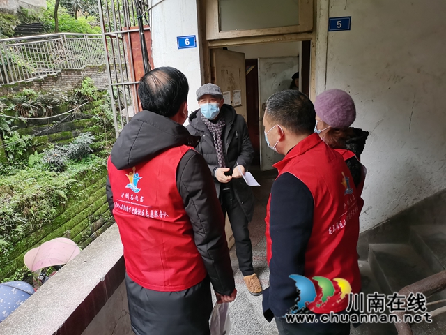 龙马潭区小市街道持续深入开展疫情防控社会宣传(图1) 龙马潭区小市街道持续深入开展疫情防控社会宣传(图1)