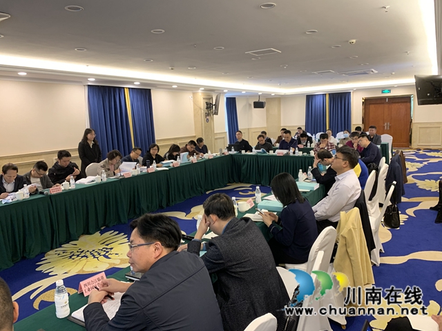 合江县临港工业园区：贴心服务让企业安心(图2)