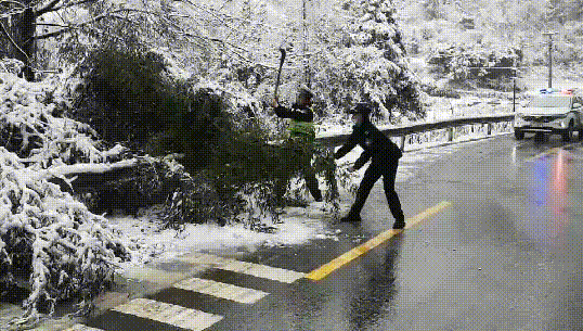 -4.9℃下古蔺的“雪警”，你绝对没有见过！(图6)