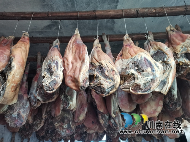 泸县：赶制“土火腿”，让就地过年不缺“家乡味”(图8)